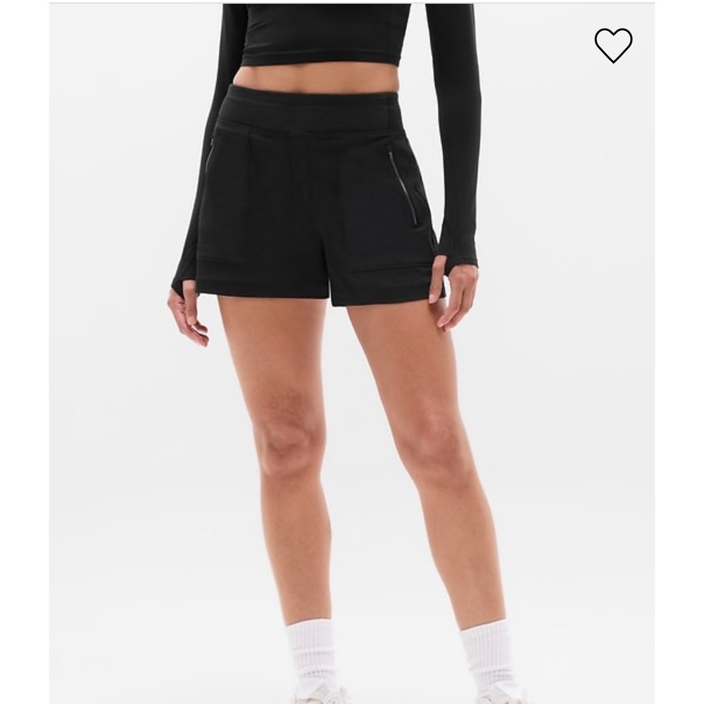 Athleta Trekkie North Mid Rise 3.5" Shorts Black‎ XL Zipper Pocket Athletic
